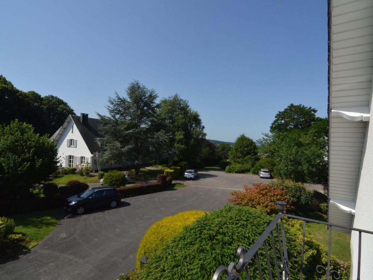 Elegant Villa In Stavelot With Fitness Playroom Extérieur photo